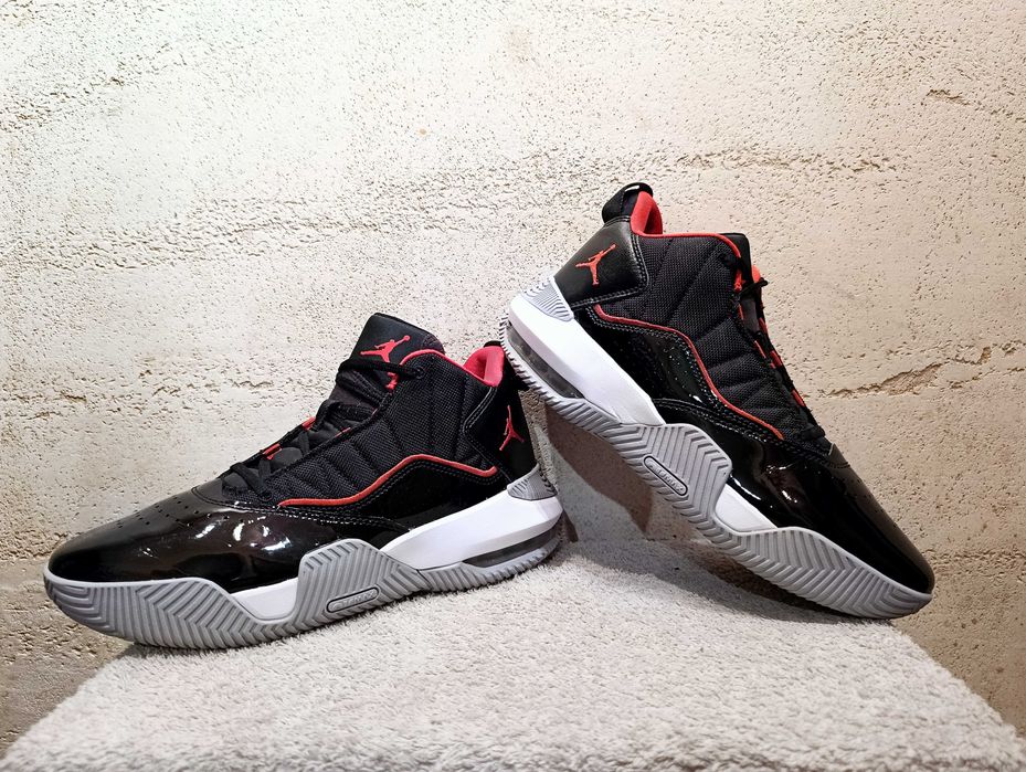 NIKE JORDAN STAY LOYAL r.42 skóra stan idealny