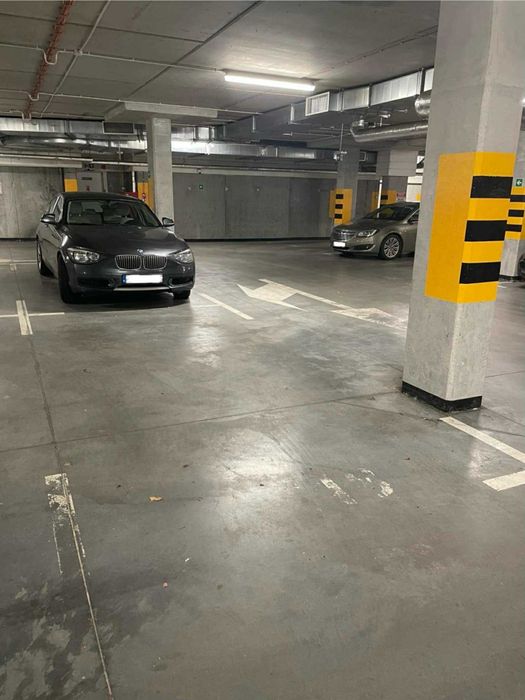 Miejsce postojowe parking - Widok 2