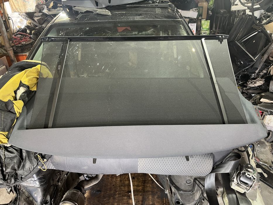 Електро штора  та бокові на дверки Audi A6 C6.