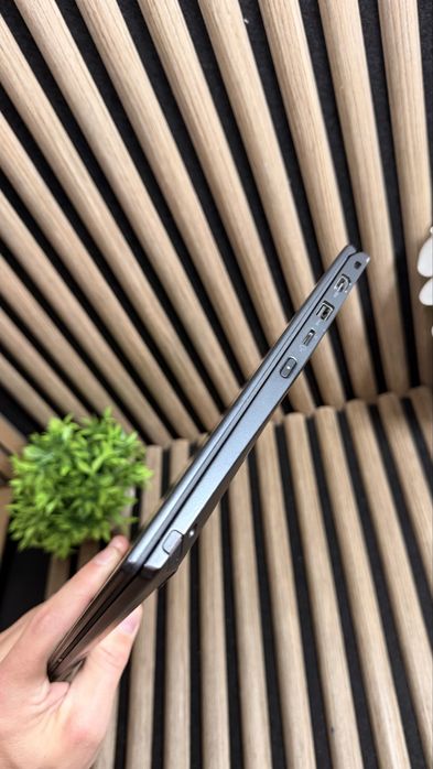 Продам Ноутбук Lenovo ThinkPad X390 Yoga / i5-8365U / 16GB DDR4 / 256GB M.2 SSD / Full HD