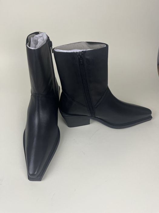 Botki Kowbojki TOPSHOP Kwadratowy Nosek Czarne roz 38 | Powystawowe Premium