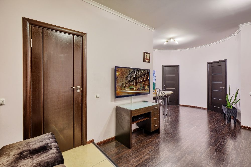 3-хБотаник Тауэрс с двумя санузлами,центр,парковка,охрана