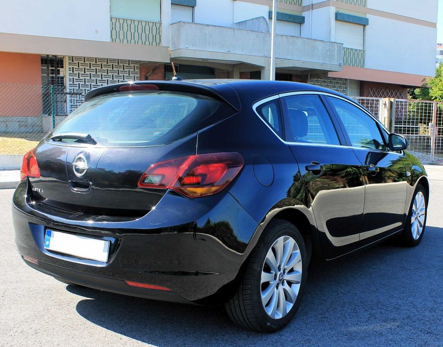 Opel Astra — fotografia 6