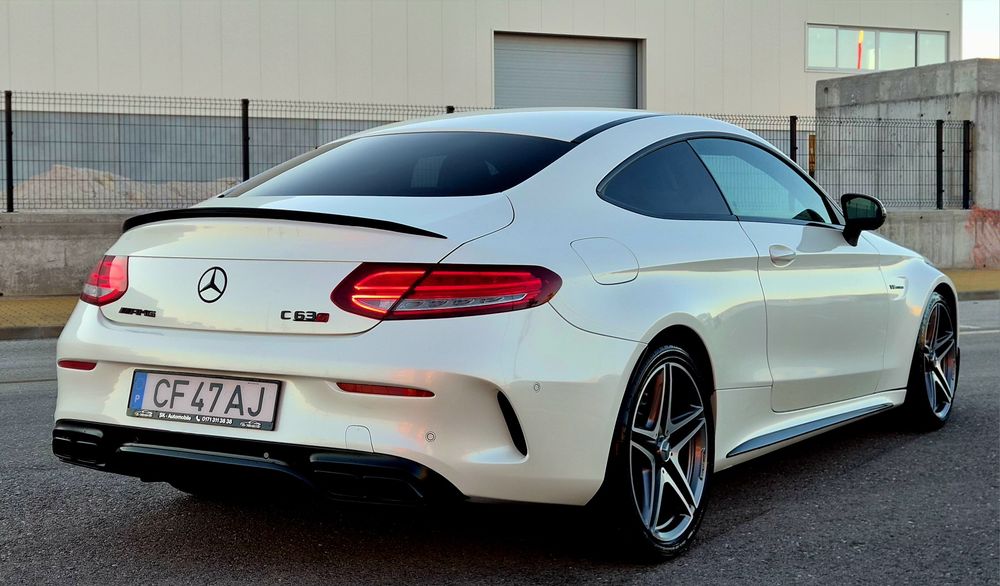 MERCEDES C63S COUPE 510 CV BI_TURBO V8 4.0