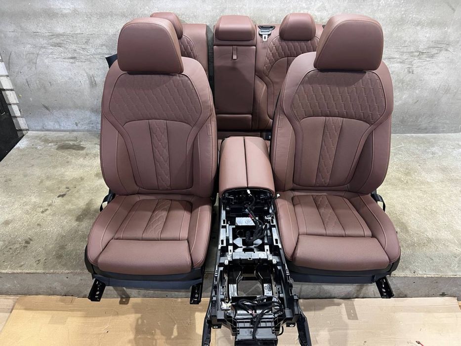 Салон до bmw x6 g06  кофортний