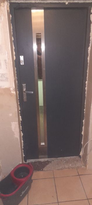 Sprzedam dzwi wikend