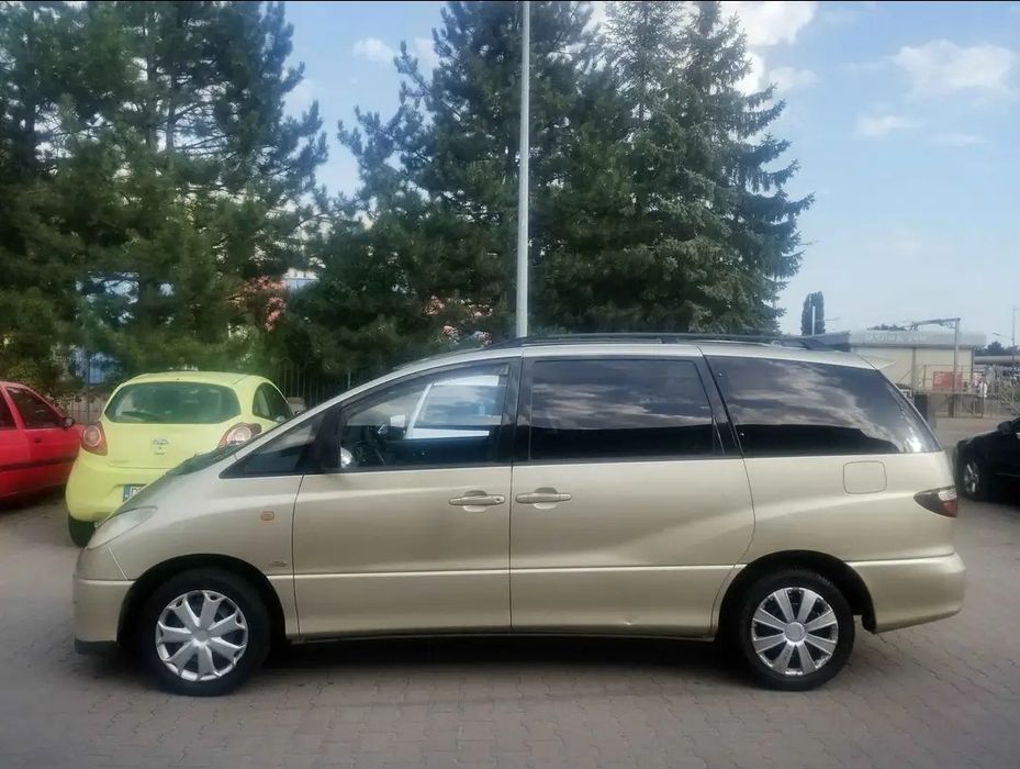 2003 Toyota Previa 7osobowa. 2.0 дизель. Авто тільки для діючих військових