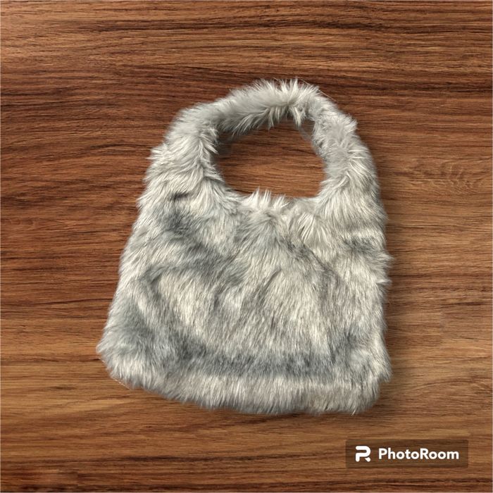 Piekna torba ze sztucznego futerka