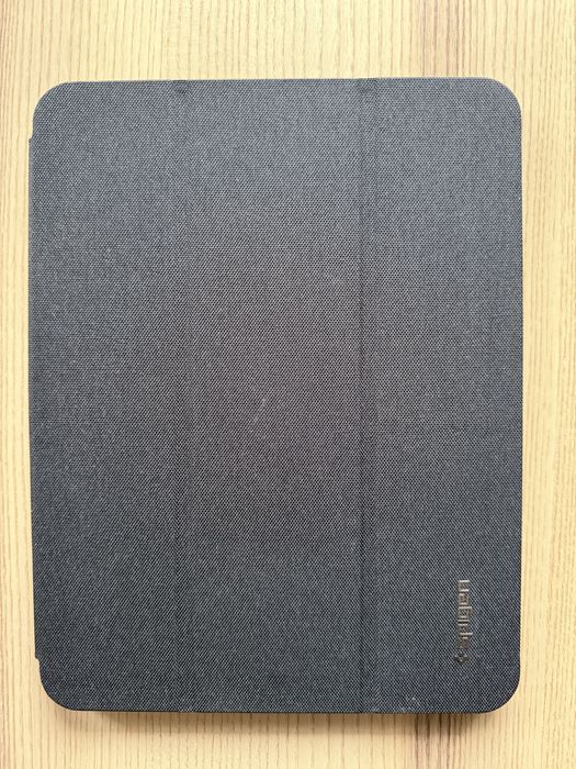 Etui Spigen Urban Fit do iPad