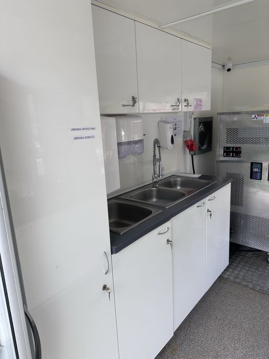 Mobilna budka gastronomiczna 48000 brutto pilnie