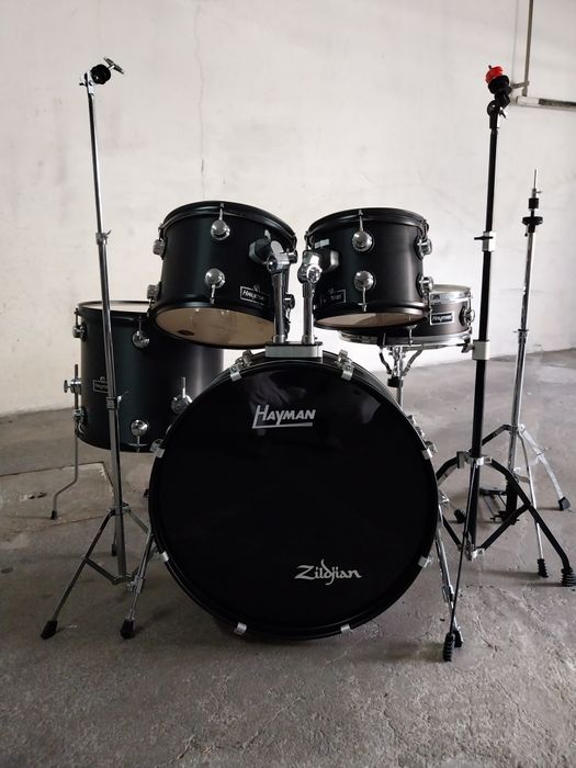 Vendo bateria HAYMAN