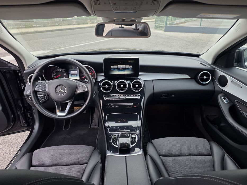 Mercedes Benz C220d Station Avantgarde 9G-TRONIC 4matic 2017