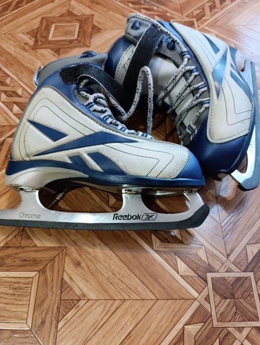 Продам коньки дитячі Reebok.