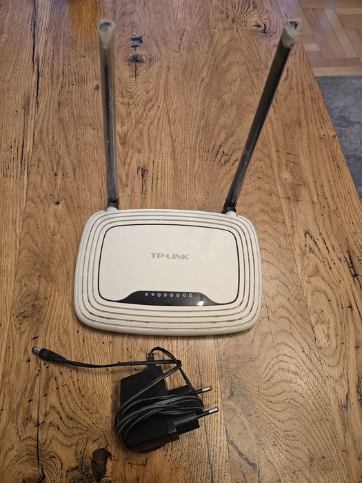 Router TP-Link TL-WR841N