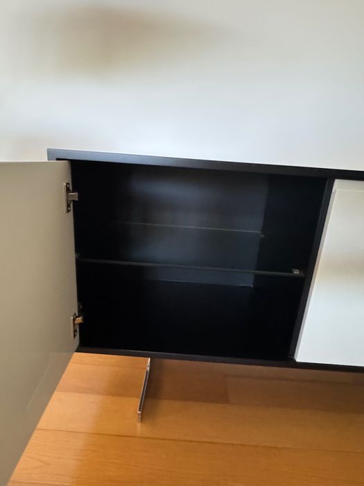 Aparador moderno lacado preto e branco, Preço reduzido!