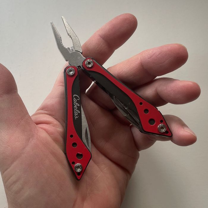 CABELA'S MULTITOOL narzędzie wielofunkcyjne (3)