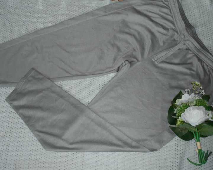 Spodnie dresowe damskie CRIVIT kieszenie 48 4XL #38