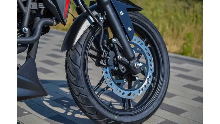 Мотоцикл LONCIN LX300-6 CR6