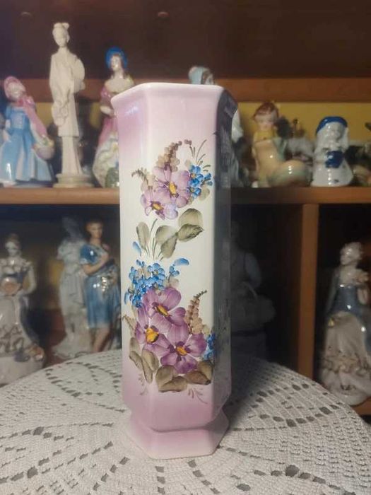 Grecki wazon Ύδρα HYDRA – różowa porcelana, ręcznie malowane kwiaty
