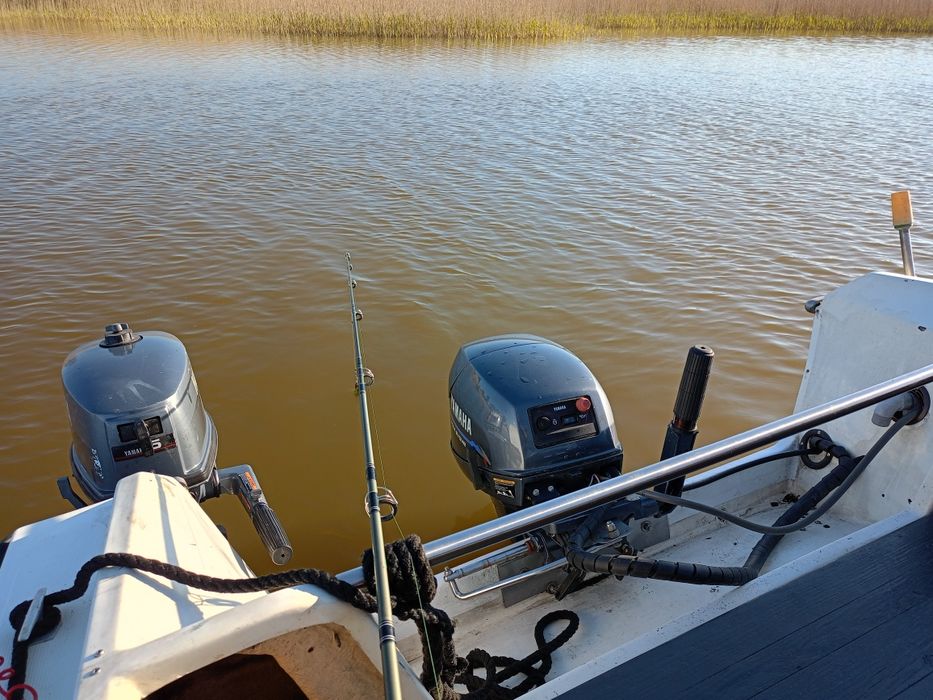 Łódka wędkarska kabinowa