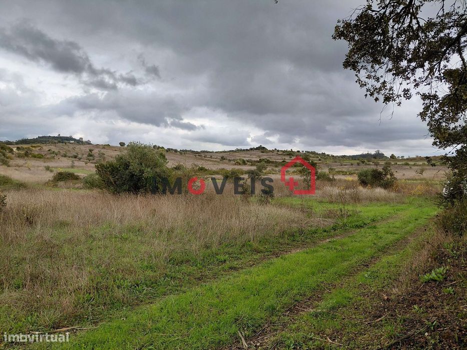 Terreno com vista deslumbrante e bons acessos!!! — Nossa Senhora Misericórdias, Santarém