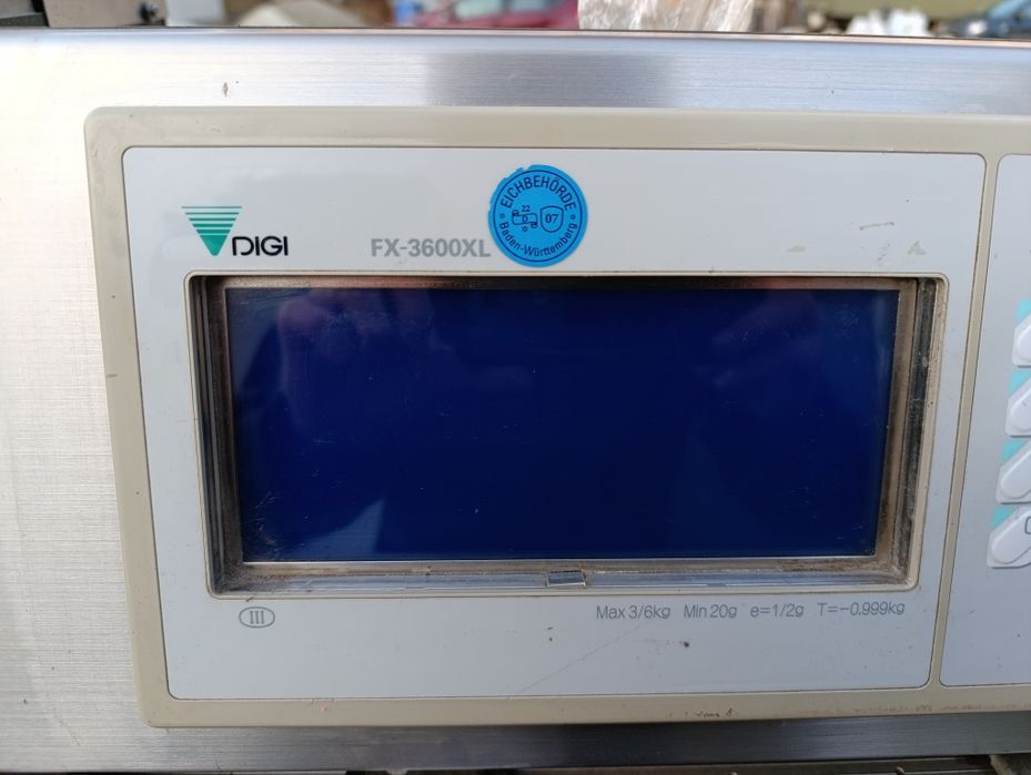 Упаковщик. Пакувальна машина. Обгортник. Етикетувальник. Стрейтч-плівк