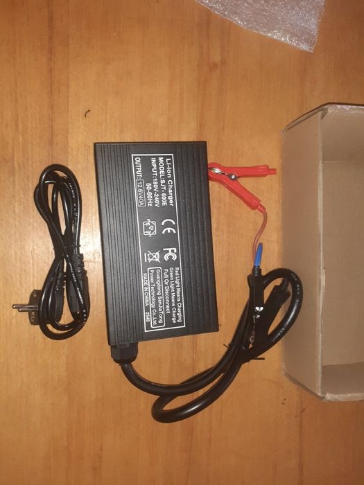 Зарядні пристрої LiitoKala для LiFePo4  14.6V, 20А.  Li Ion 12.6v, 40A