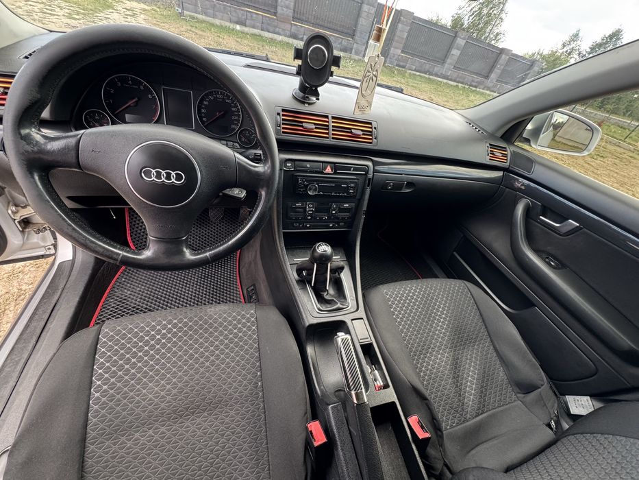 AUDI A4 B6 2.0 AT