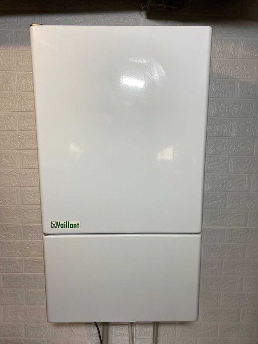 Газовый  двухконтурный котел бу Германия Vaillant Baxi Junkers