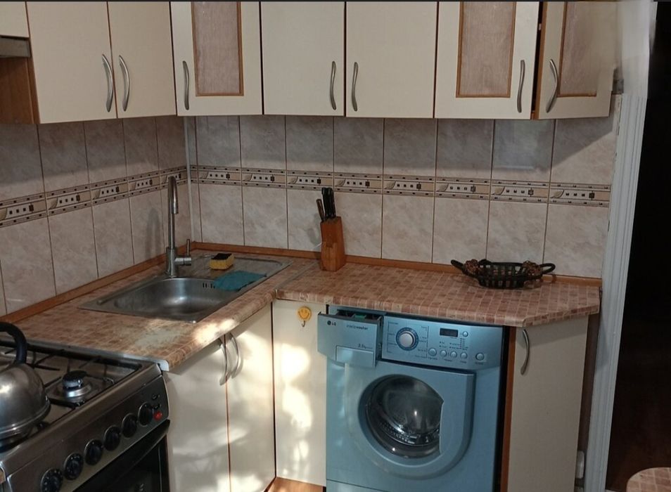 Оренда 2х кімнатної квартири Крилова