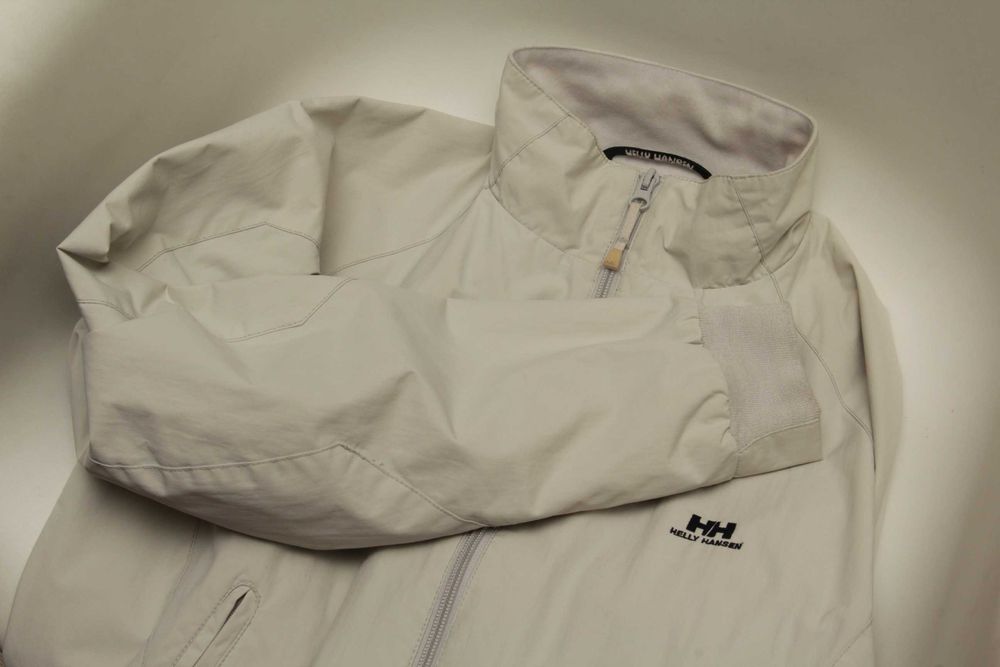 Helly Hansen рр M мембранная куртка
