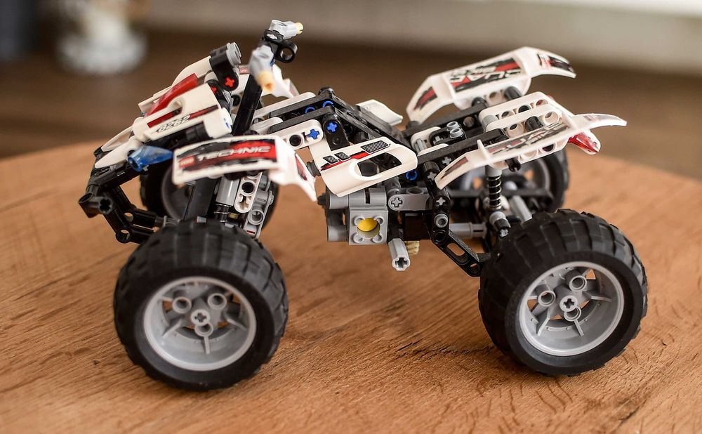 LEGO 8262 Technic Quad-Bike 2w1 Samochód Buggy