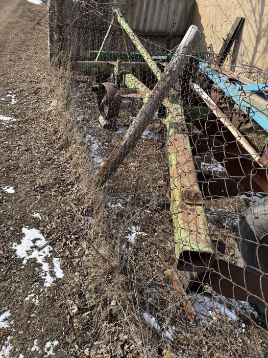 Культиватор КПС 4, плуг 5 крпусный