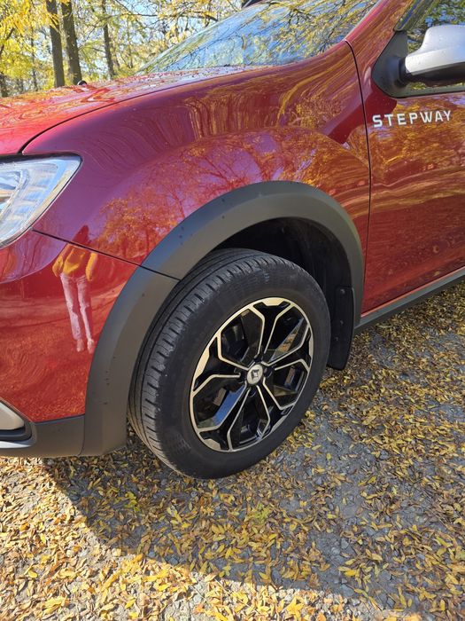 Продам Renault Sandero 2020 года