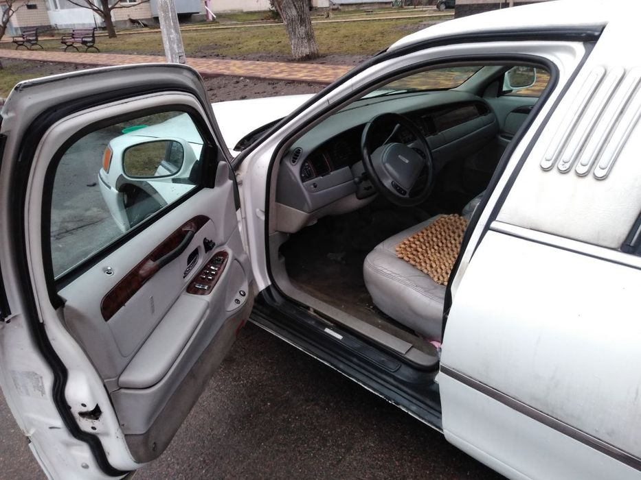Lincoln Town Car
