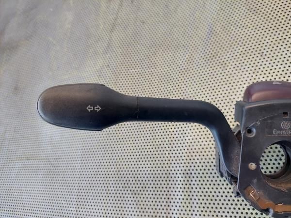 Conjunto / manetes de luzes e limpa vidros VOLKSWAGEN Golf III (1H1)