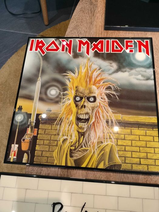 Placas de vinil Iron Maiden AC DC e Pink Floyd