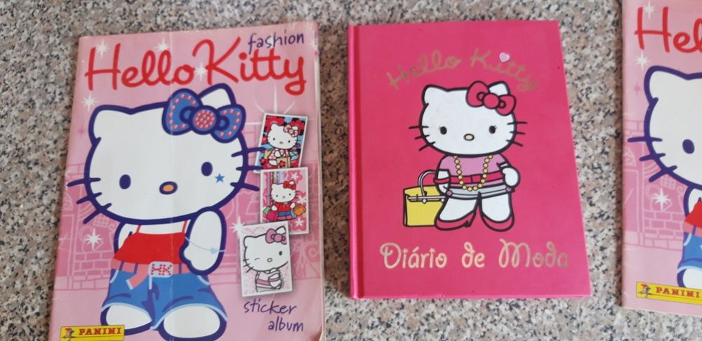 Conjunto de Artigos Hello Kitty