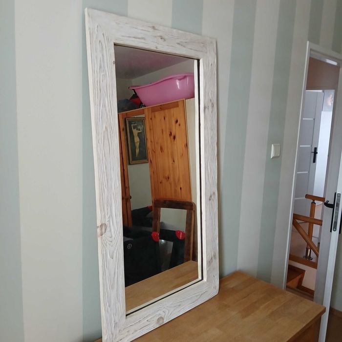 Lustro drewniane 60 × 110 cm – kremowe, styl prowansalski