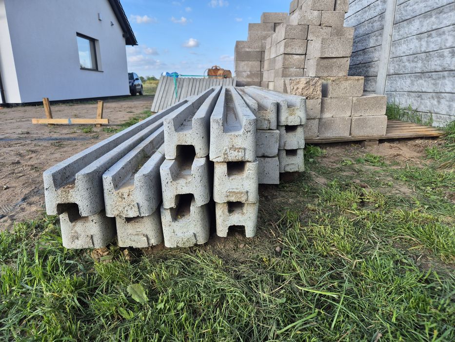 Sprzedam Słupy do  ogrodzenia betonowego