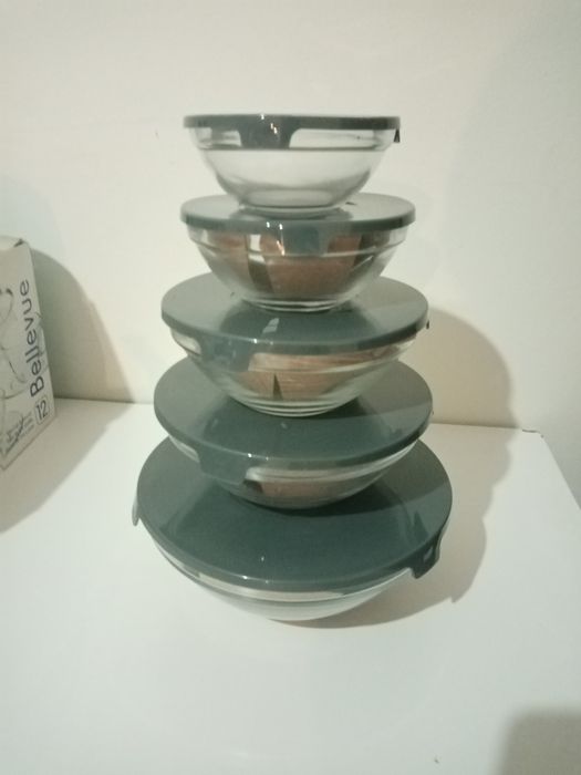 5 Tupperwares Vidro