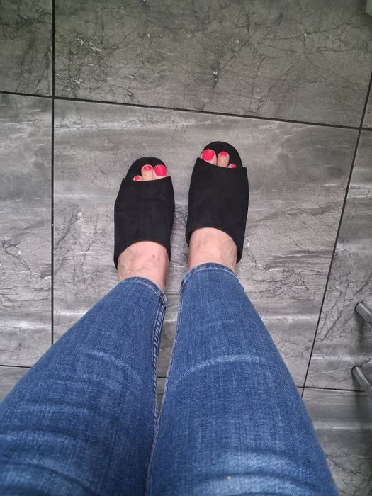 Klapki Primark 38