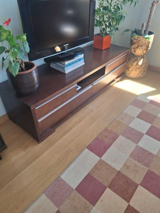 Recheio de Casa ( Sala de estar) - bem conservado.