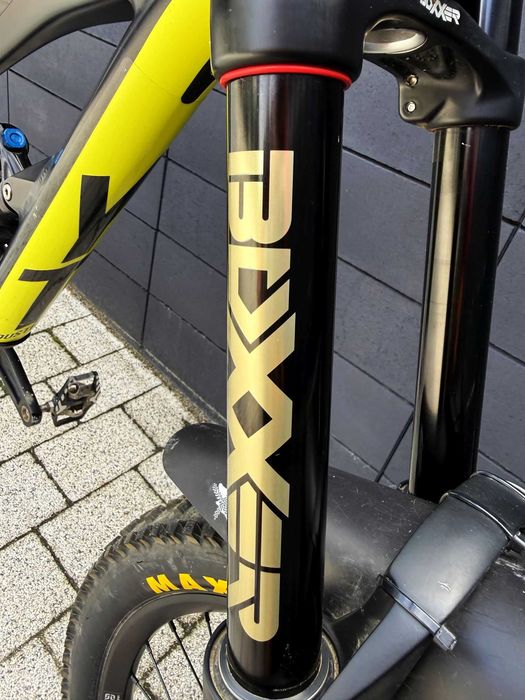 Rower DH YT Industries TUES AL – rower DH – rozmiar M – stan kolekcjonerski