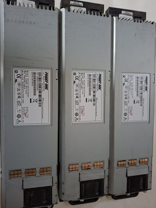 Серверні блоки живлення