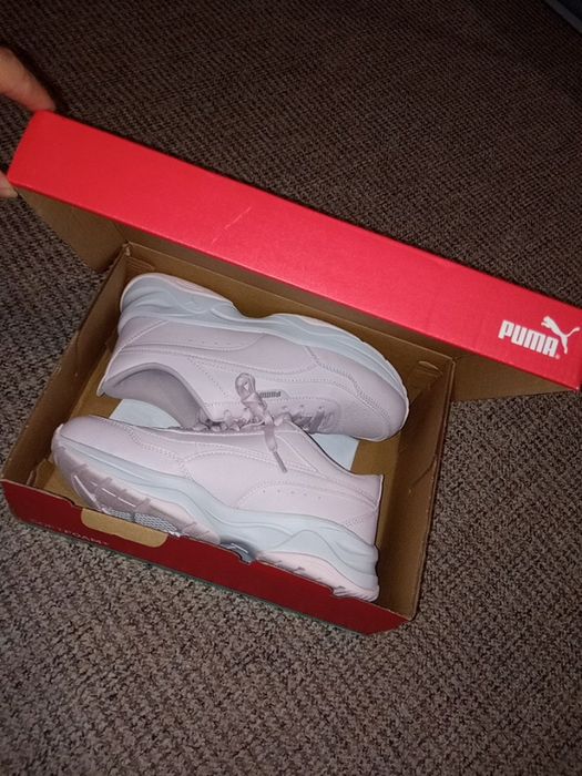 Кроссовки Puma р.38,5