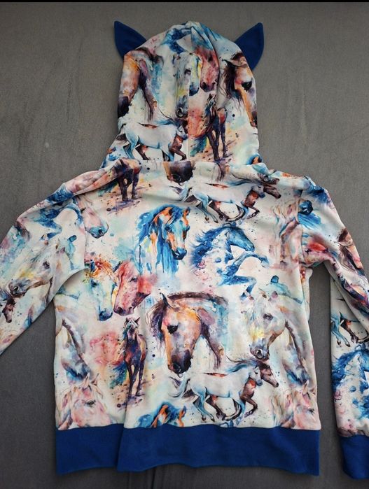 Bluza welurowa z koniami  dla dziewczynki