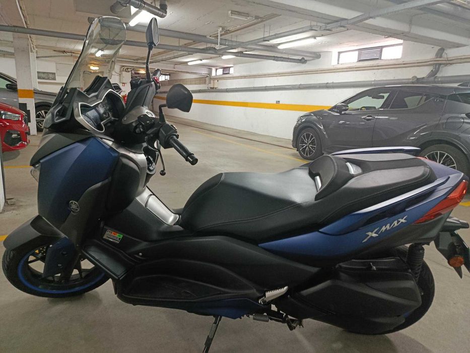 Moto Yamaha Xmax 300