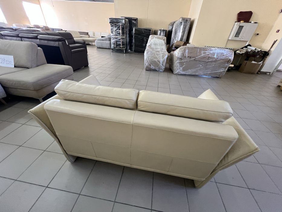 Диван двійка шкіряний бежевий