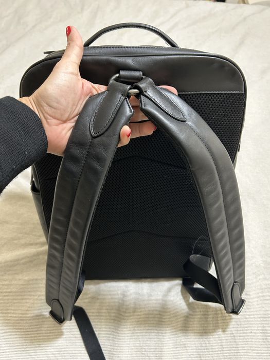 Mochila para PC portatil marca COACH em pele